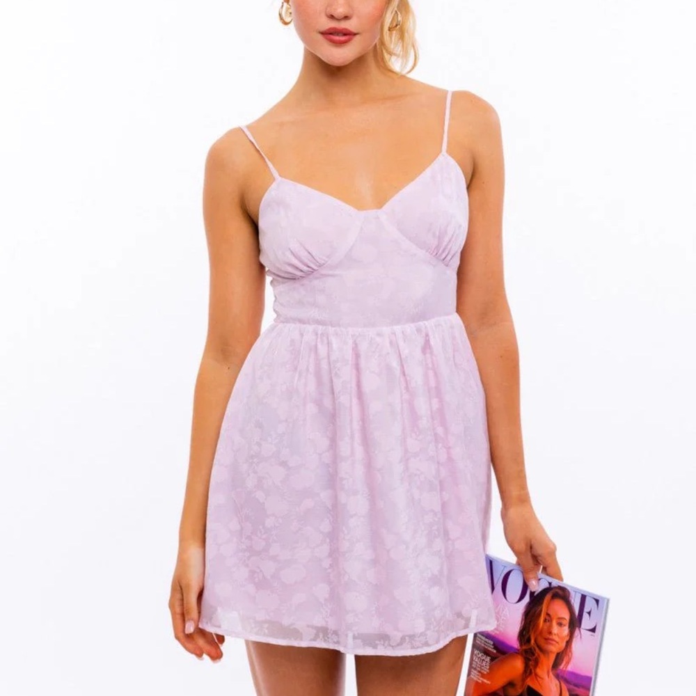 Le Lis Light Purple Mini Dress